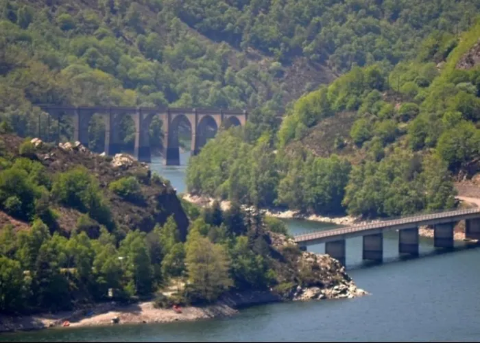 Lägenhet Sur Les Rochers Du & Location-rando En Vtt